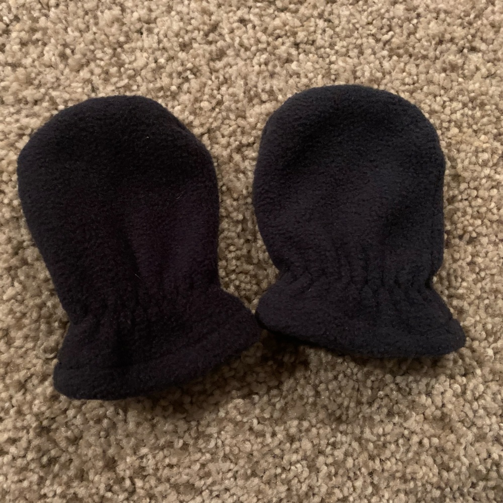 infant winter hats and mittens- barely worn, if worn at all